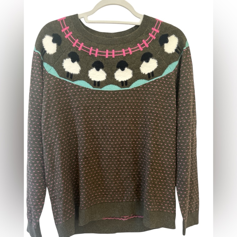 Talbots Sheep Yoke Raglan Crewneck sweater, Size M